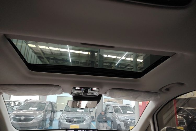 荣威iMAX8新能源 2025款 1.5T DMH 陆尊奢享版中控内饰22