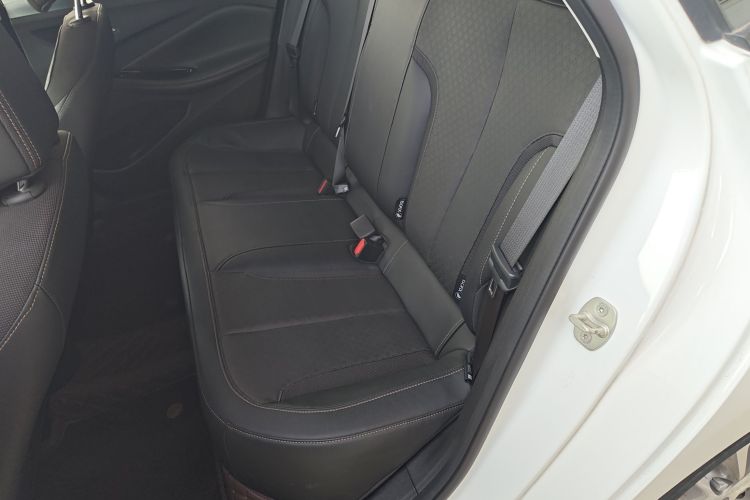 别克 威朗 2023款 Pro 乐享版中控内饰21