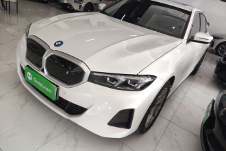 宝马i3 2024款 eDrive 35 L