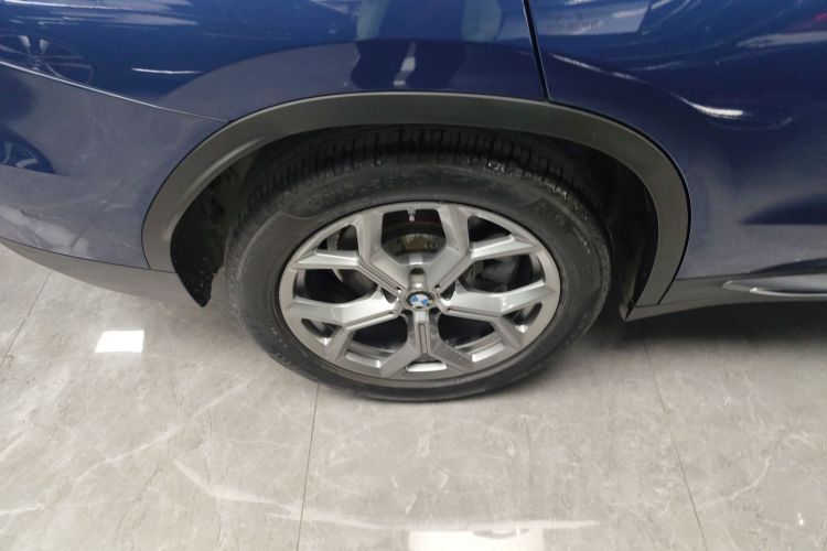 宝马X3 2021款 xDrive28i 豪华套装车身外观6008