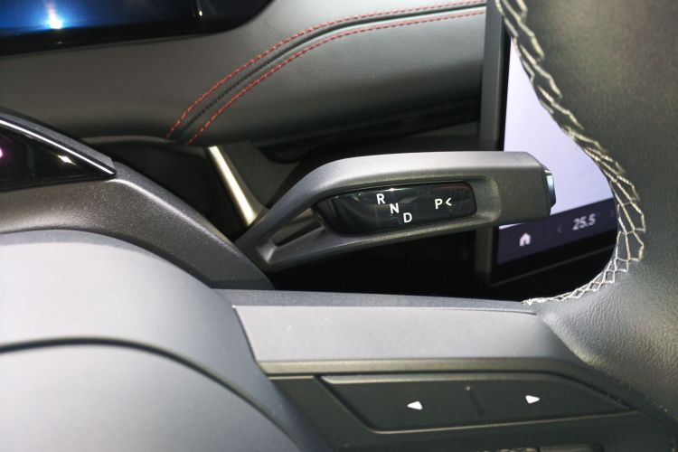 小米汽车 小米SU7 2024款 后驱长续航智驾版中控内饰18