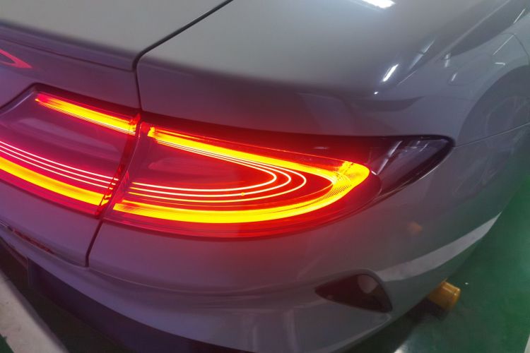 小米汽车 小米SU7 2024款 四驱Max创始版车身外观9