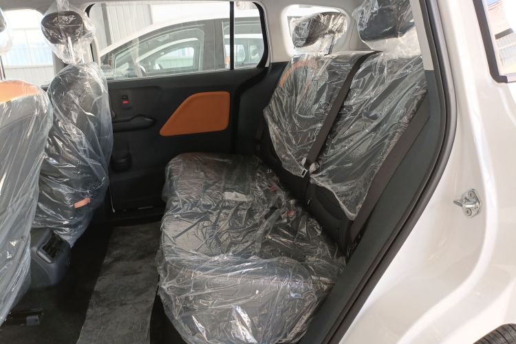 奔腾NAT 2023款 PRO 悦享出行版 425km中控内饰21