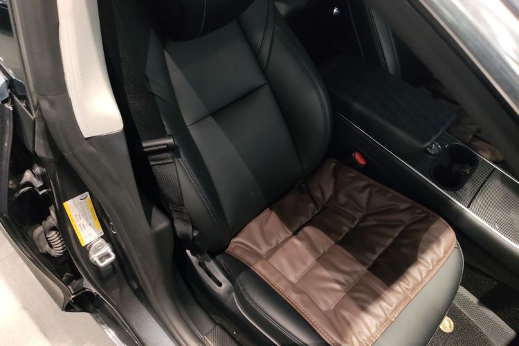 特斯拉 Model 3 2020款 标准续航后驱升级版局部细节41