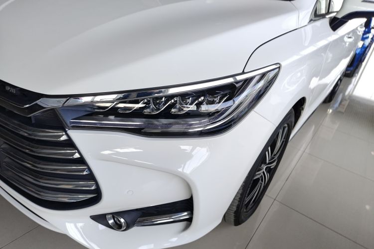 比亚迪 宋MAX新能源 2019款 DM 1.5T 智联致耀型 6座 国VI局部细节36