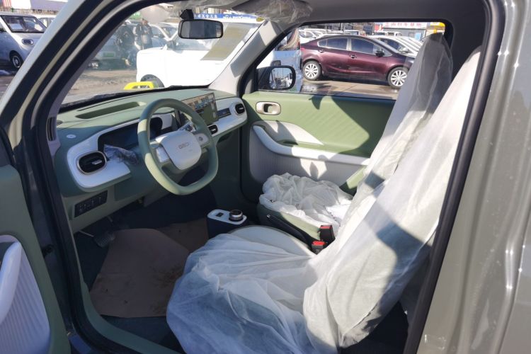 吉利银河 2025款 210km 熊猫骑士局部细节19