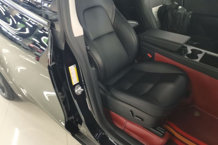 特斯拉 Model Y 2022款 改款 后轮驱动版局部细节41