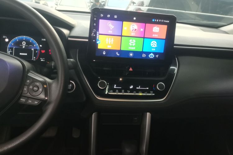 丰田 卡罗拉锐放 2023款 2.0L 精英版局部细节16