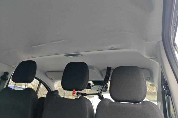 福特 全顺 2023款 2.0T汽油自动多功能商用车短轴低顶5/6座中控内饰22