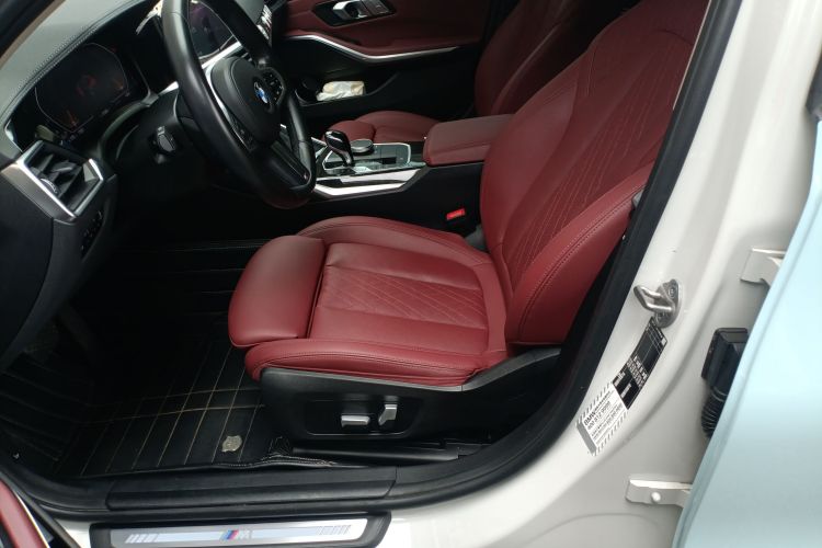 宝马3系 2021款 改款二 325Li M运动套装中控内饰19