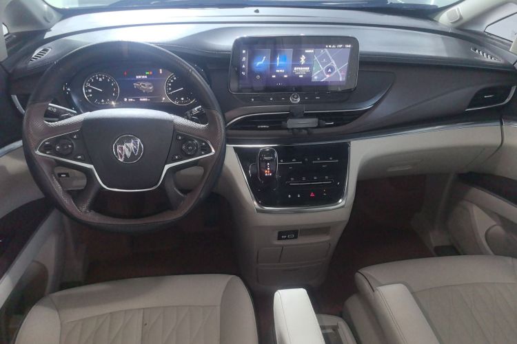 别克GL8 2021款 陆上公务舱 652T 豪华型中控内饰12