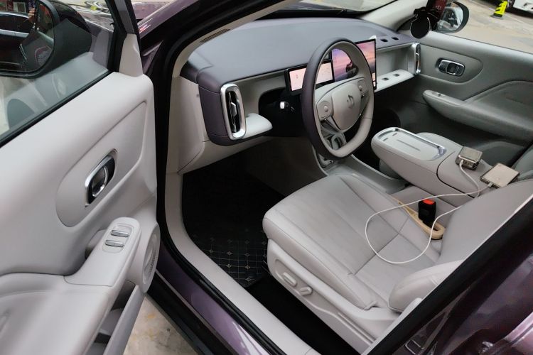 零跑汽车 零跑B10 2025款 510悦享版中控内饰7003