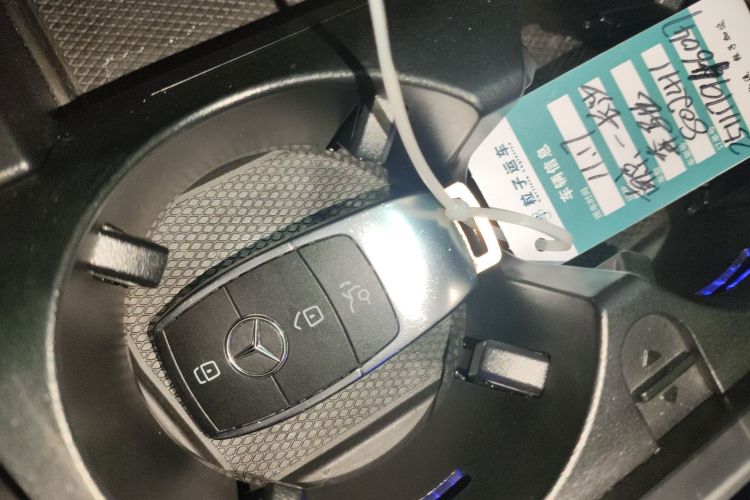 奔驰C级 2021款 C 260 星耀臻藏版中控内饰11