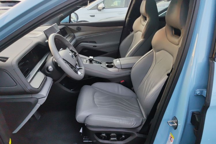 腾势N7 2024款 630 四驱智驾Ultra版中控内饰19