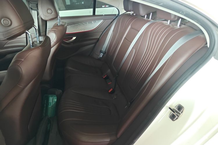 奔驰CLS 2020款 CLS 300 动感型中控内饰21