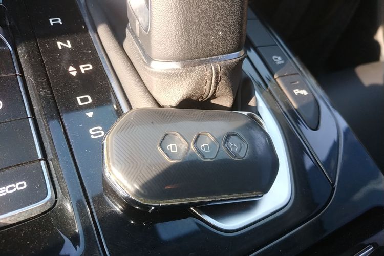 五菱汽车 五菱凯捷 2022款 改款 280T 1.5T CVT旗舰型中控内饰11