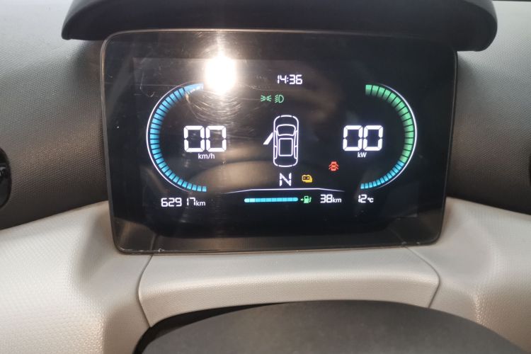 零跑汽车 零跑T03 2023款 310纷享版局部细节14