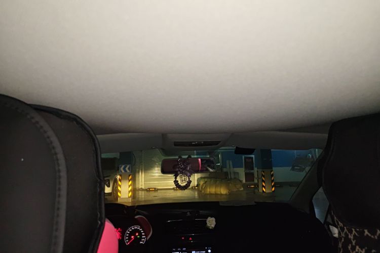 大众 Polo 2013款 1.6L 自动舒适版中控内饰22