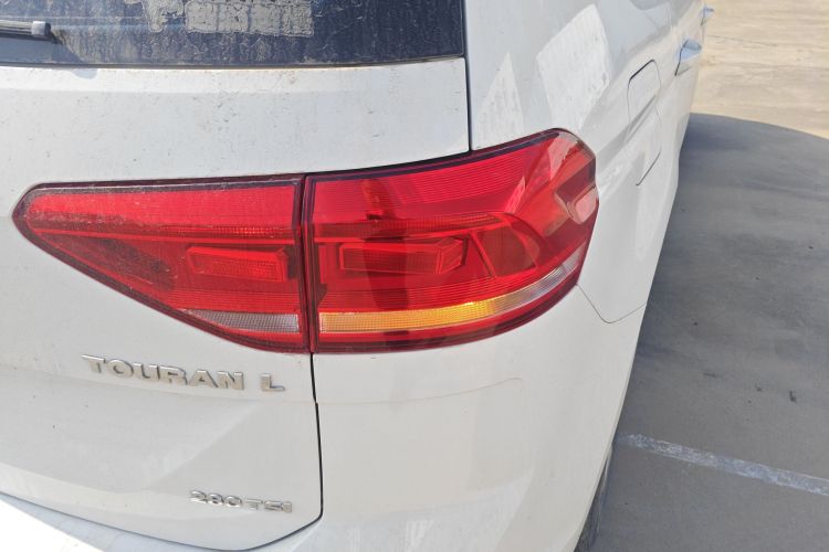 大众 2018款 途安L 280TSI DSG风尚版 7座 国V车身外观9