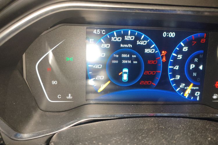 众泰SR9 2017款 2.0T 自动极致之梦版中控内饰15