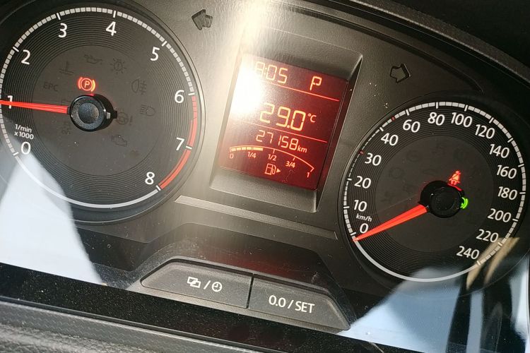 大众 桑塔纳 2021款 1.5L 自动风尚版中控内饰15