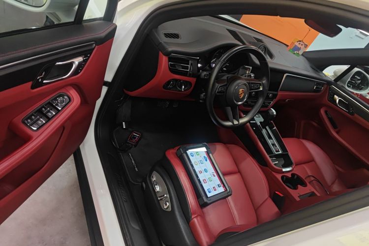 保时捷 2023款 Macan 2.0T中控内饰7003