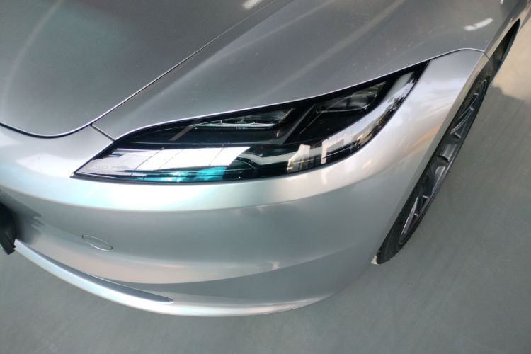 特斯拉 Model 3 2023款 后轮驱动版局部细节36