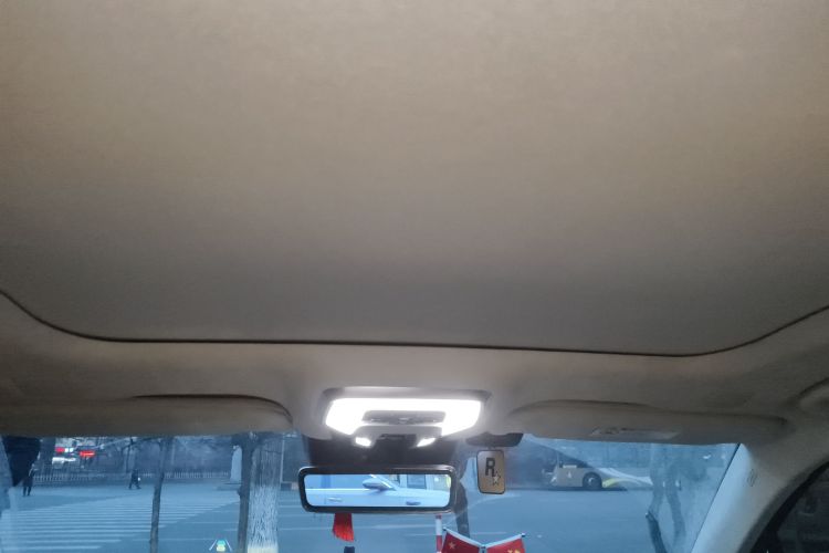 红旗H9 2020款 3.0T 智联旗领四座版中控内饰22