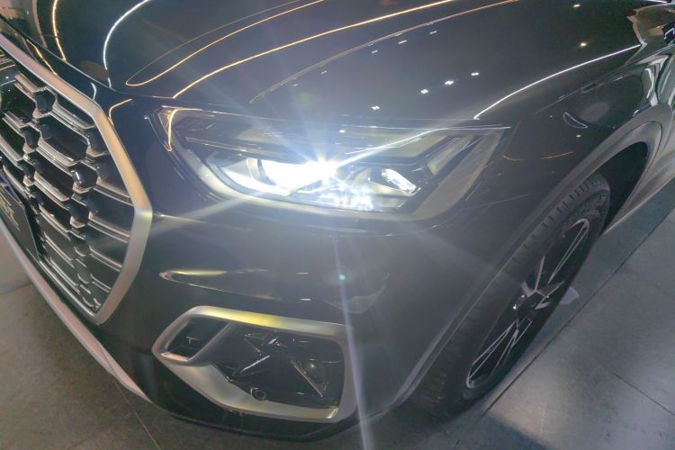 奥迪Q5L 2022款 40T 时尚动感型局部细节36