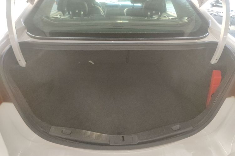 福特 蒙迪欧 2020款 EcoBoost 180 时尚型局部细节23