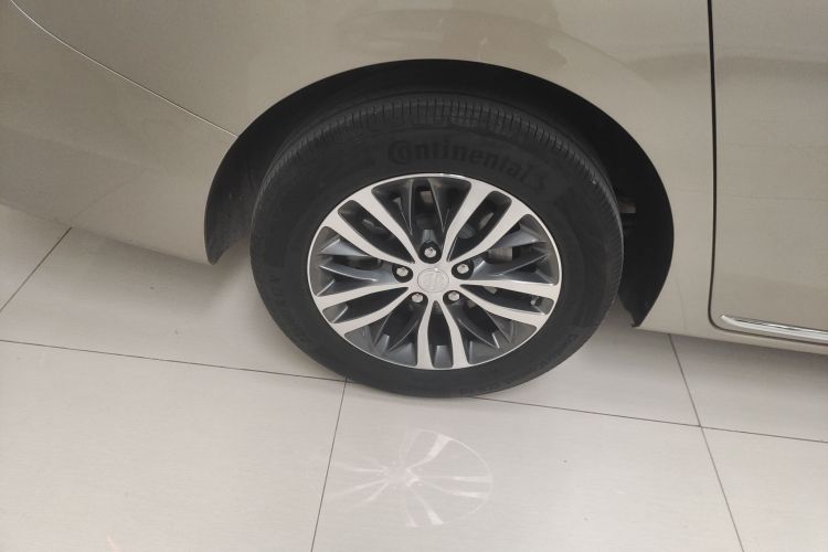 别克GL8 2023款 ES陆尊 舒适型车身外观56