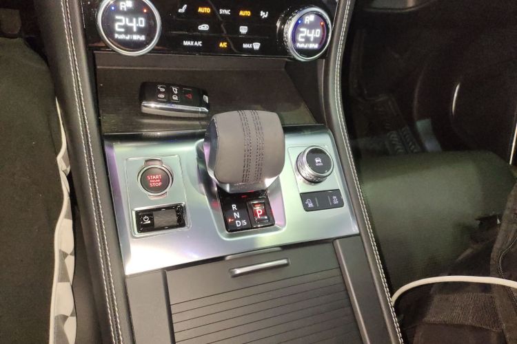 捷豹F-PACE 2021款 340PS R-Dynamic SE中控内饰18