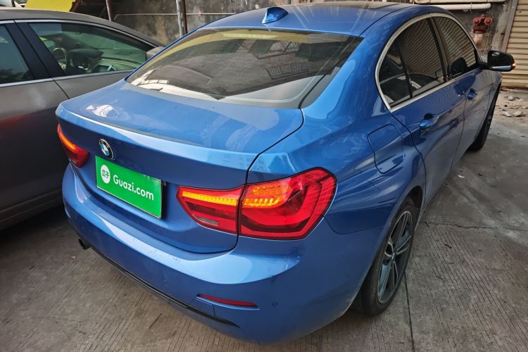 宝马1系 2018款 改款 118i 运动型车身外观7