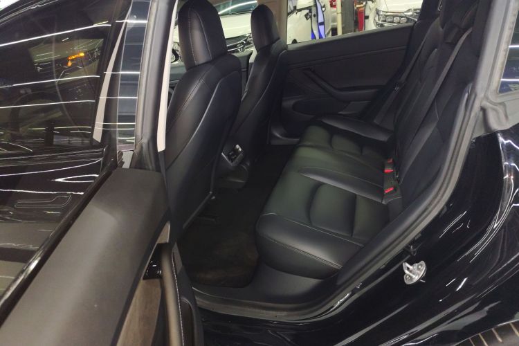 特斯拉 Model 3 2019款 标准续航后驱升级版中控内饰21