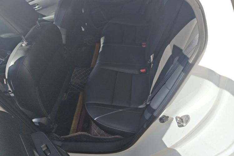 日产 轩逸 2020款 1.6L XL CVT悦享版中控内饰21