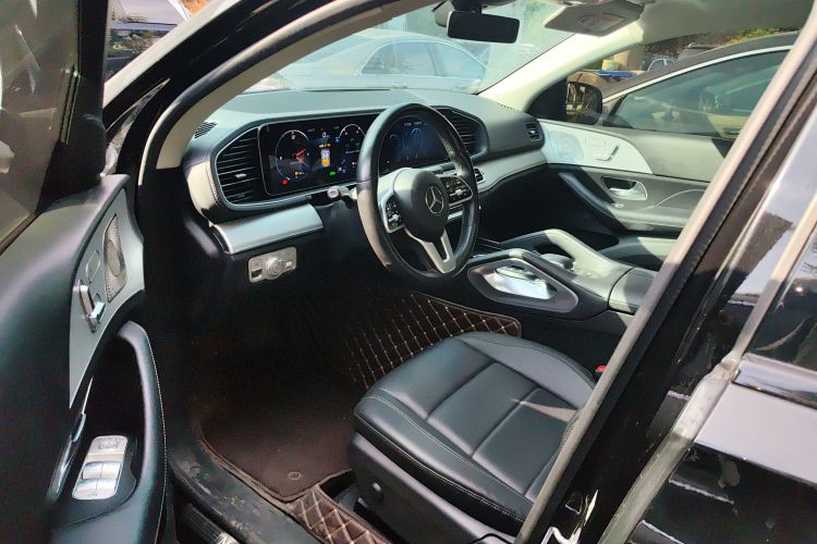 奔驰GLE新能源 2021款 GLE 350 e 4MATIC 轿跑SUV中控内饰20