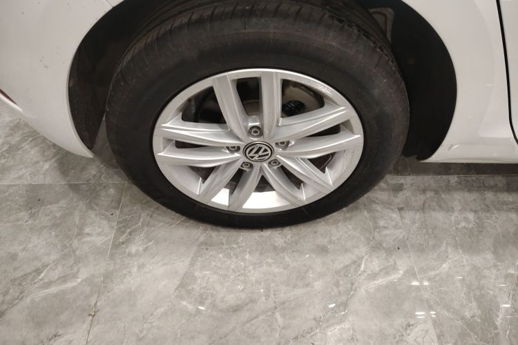 大众 高尔夫 2019款 1.6L 自动舒适型 国V车身外观6008