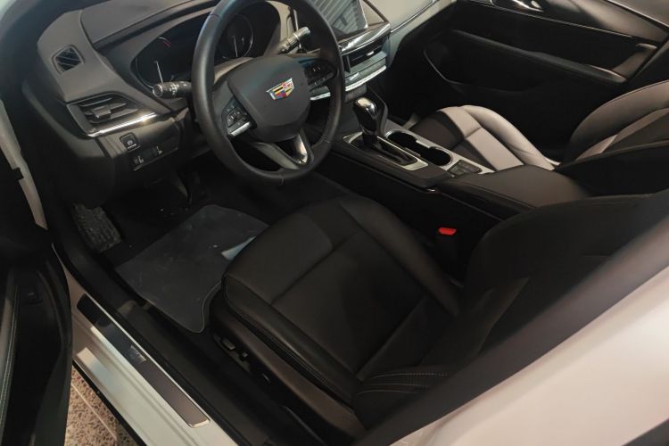 凯迪拉克CT4 2023款 25T 豪华型局部细节19