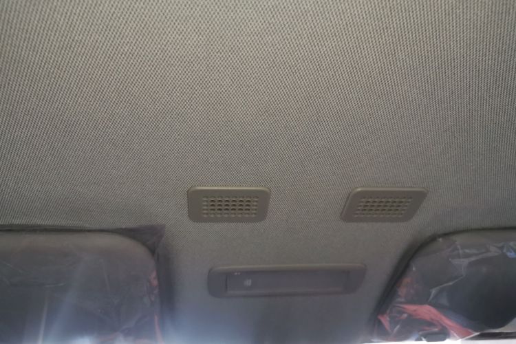 吉利银河 2025款 210km 熊猫骑士中控内饰22