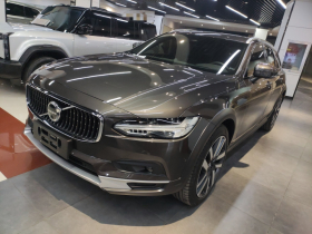沃尔沃V90 2024款 Cross Country B5 AWD 智尊版