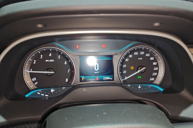 别克 英朗 2021款 改款 1.3T 自动轻混动精英型局部细节14