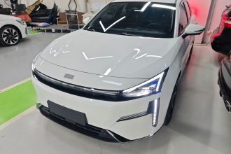 吉利银河 银河L6 2024款 125km PLUS 龙腾版