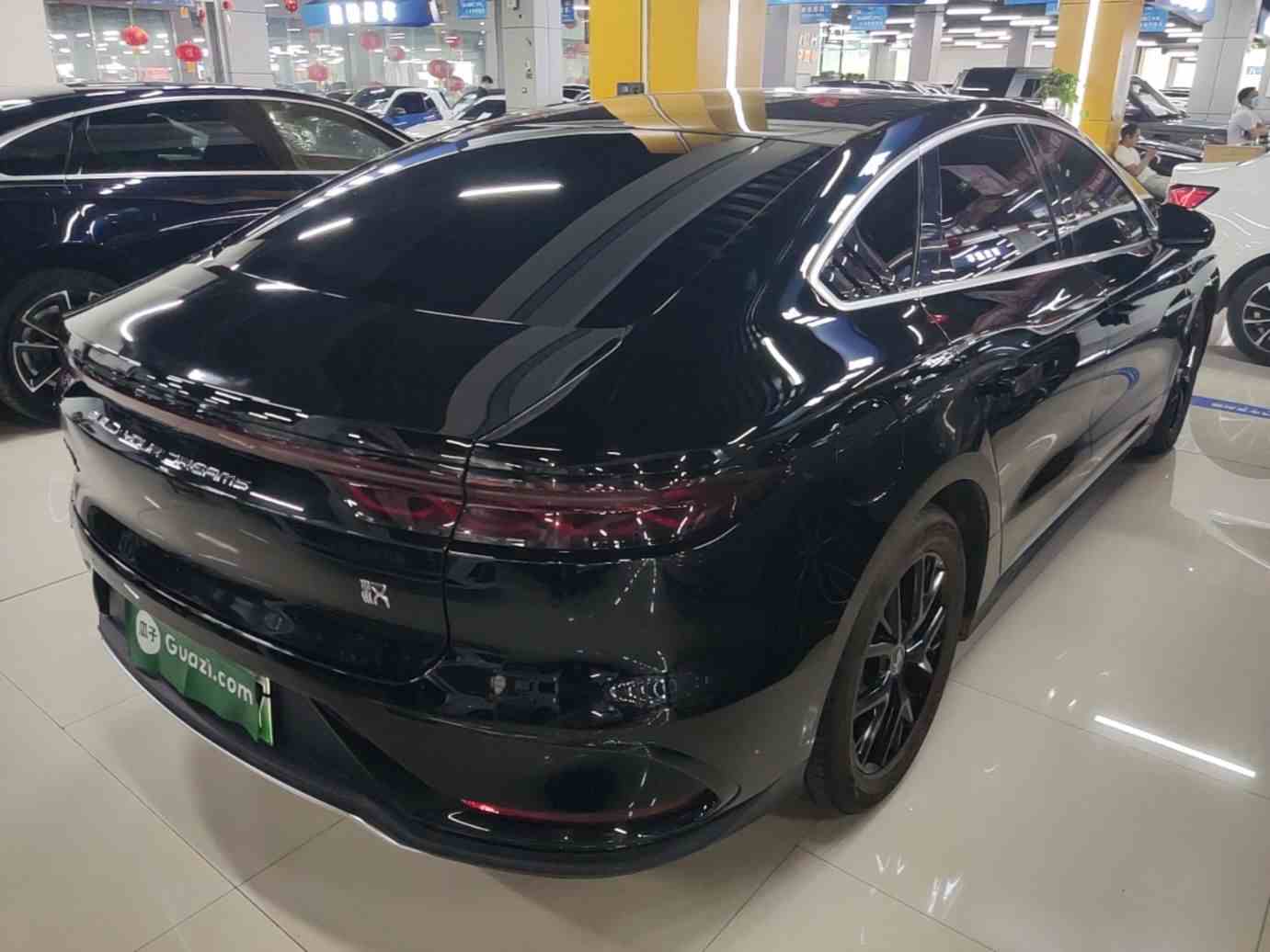 比亚迪 汉 2025款 DM-i 125KM精英型(4)