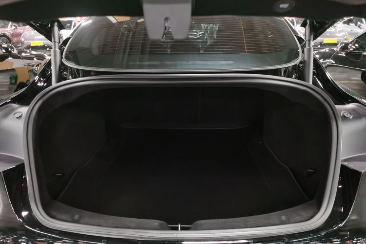 特斯拉 Model 3 2023款 长续航全轮驱动版机舱底盘23