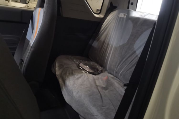 吉利银河 2024款 熊猫mini 200km 耐力熊中控内饰21