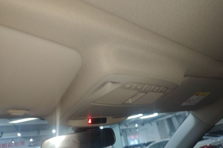 雷诺 科雷傲 2018款 2.0L 两驱领先版局部细节22