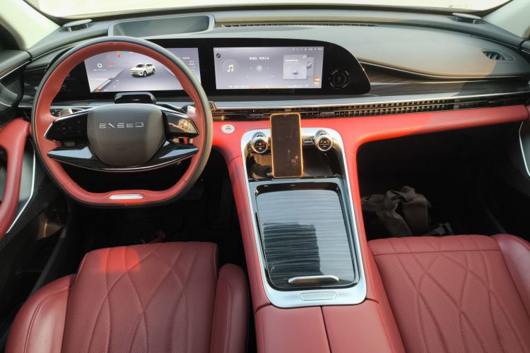 星途瑶光 2023款 400T 四驱奢享版中控内饰12