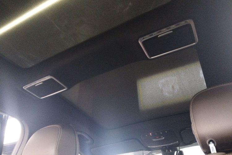 奔驰GLC 2021款 GLC 260 L 4MATIC 豪华型局部细节22