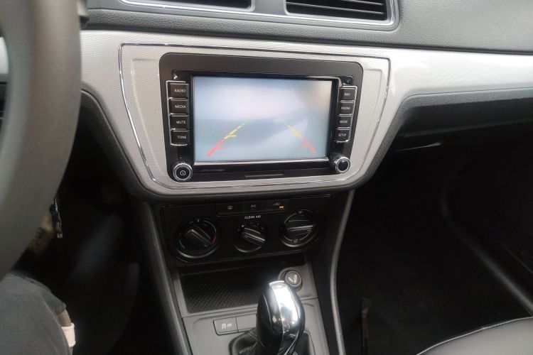 大众 朗逸 2015款 1.6L 自动风尚版局部细节16