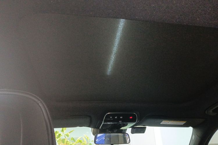 奔驰C级 2022款 改款 C 260 L 运动版中控内饰22